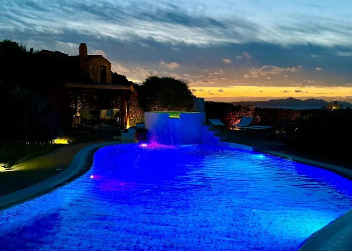 Astra Fronte Mare - Villa Porto Cervo