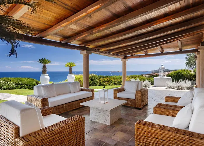 Villa Astra Fronte Mare - *