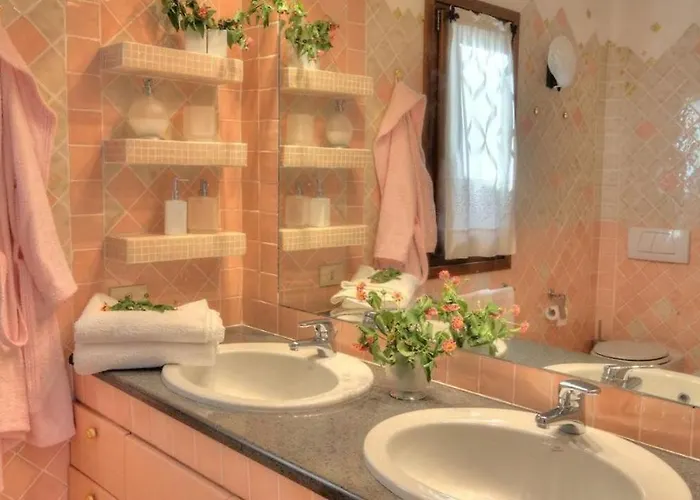 Astra Fronte Mare - *